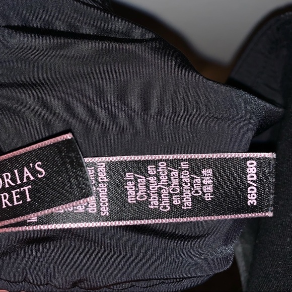 VictoriaSecret bra - Picture 3 of 4